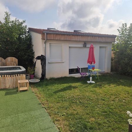 La Serenite Balinaise, Chambre Et Sdb Privee, Jardin , Piscine Et Jacuzzi En Saison, Pres De Chantilly, Parc Asterix Et Cdg Et Paris En 20' Orry-La-Ville Exteriör bild