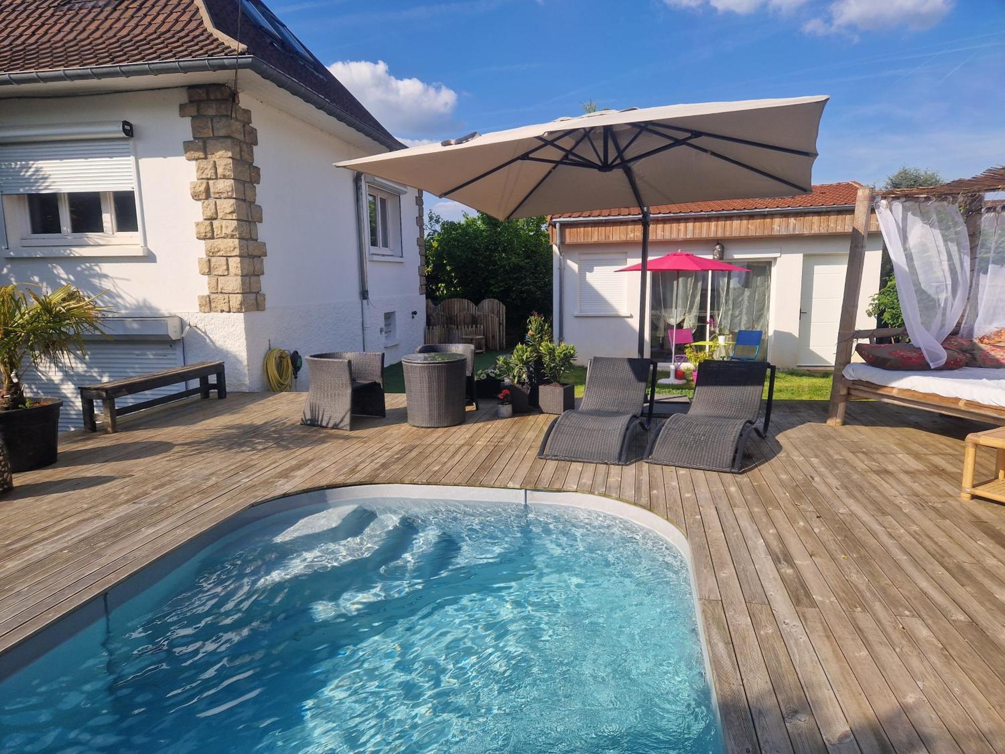 La Serenite Balinaise, Chambre Et Sdb Privee, Jardin , Piscine Et Jacuzzi En Saison, Pres De Chantilly, Parc Asterix Et Cdg Et Paris En 20' Orry-La-Ville Exteriör bild