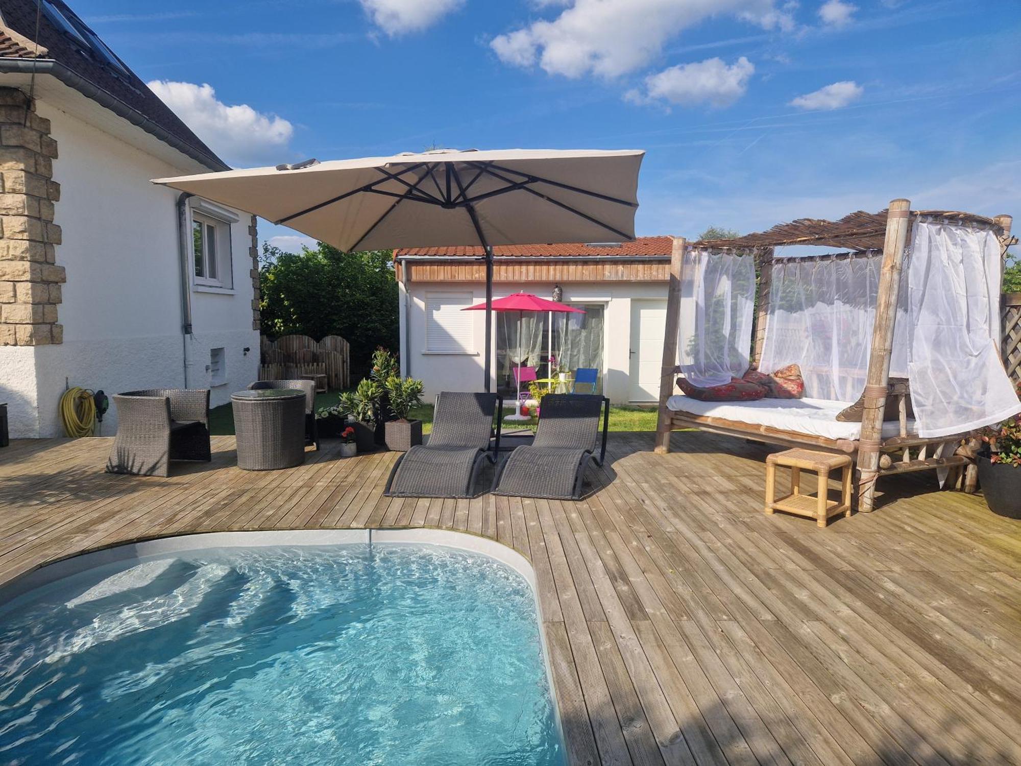 La Serenite Balinaise, Chambre Et Sdb Privee, Jardin , Piscine Et Jacuzzi En Saison, Pres De Chantilly, Parc Asterix Et Cdg Et Paris En 20' Orry-La-Ville Exteriör bild